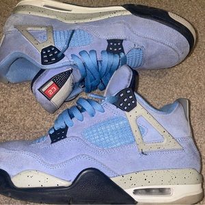 Jordan 4 Unc